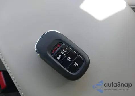 2025 Honda Accord Hybrid Touring from USA, damaged, VIN 1HGCY2F80SA058221